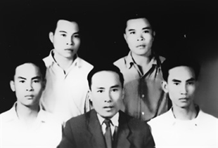  Ông Đào Văn Tần (con trai cả của ông Đào Văn Quyện) 