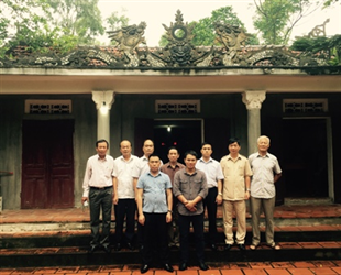 Dâng hương Thái sư Á vương Đào Cam Mộc và Cụ Đào Duy Từ