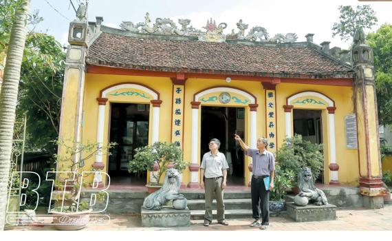 Dòng họ Đào quê Thái Bình có 2 cha con đều là nhà báo nổi tiếng, ví như 