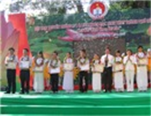 Học sinh TPHCM vui hội trại làm theo lời Bác